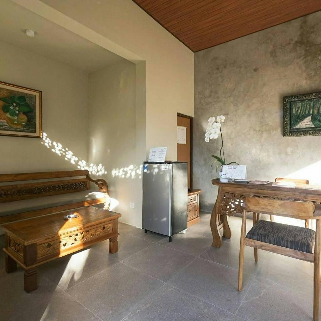 Arnaya Homestay Kuta Lombok Exterior foto